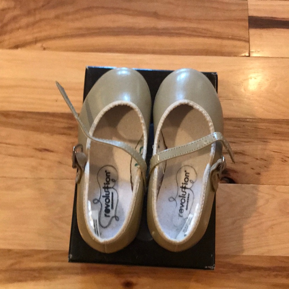 Girls Tap shoes